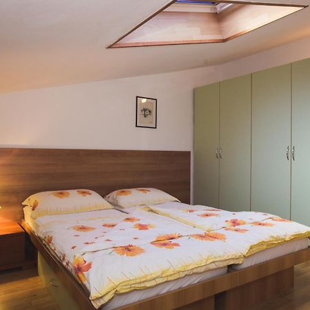 Apartmani Nada & Darko, Kampor, Rab, Hrvatska ภายนอก รูปภาพ