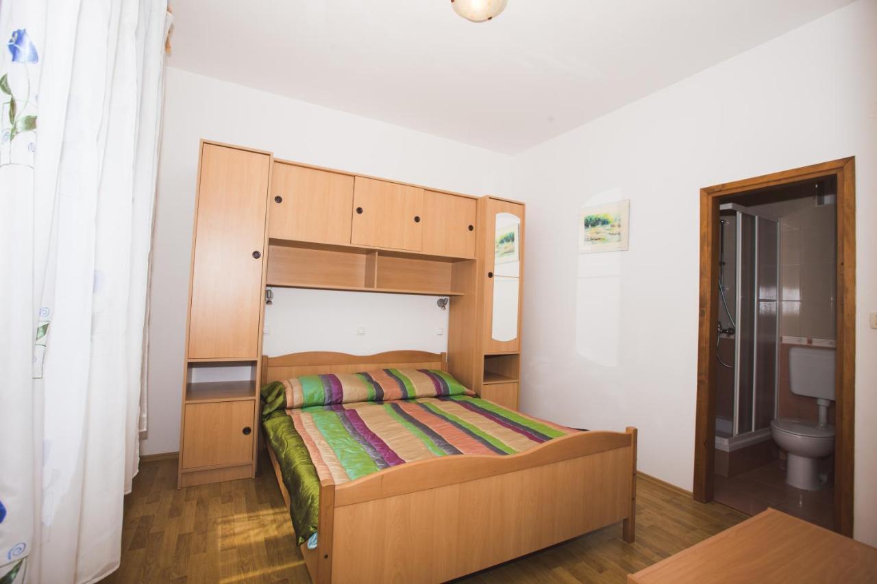 Apartmani Nada & Darko, Kampor, Rab, Hrvatska ภายนอก รูปภาพ
