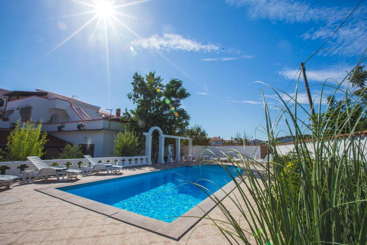 Apartmani Nada & Darko, Kampor, Rab, Hrvatska ภายนอก รูปภาพ