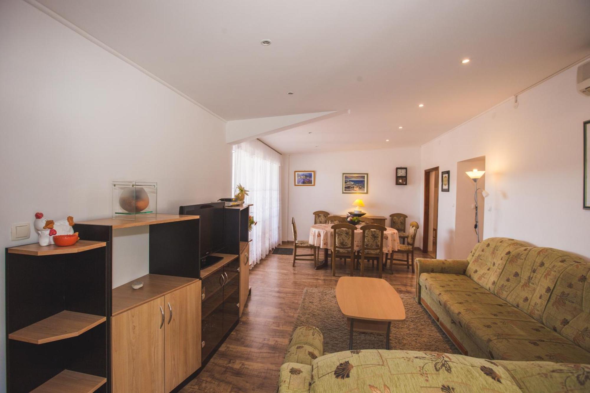 Apartmani Nada & Darko, Kampor, Rab, Hrvatska ภายนอก รูปภาพ